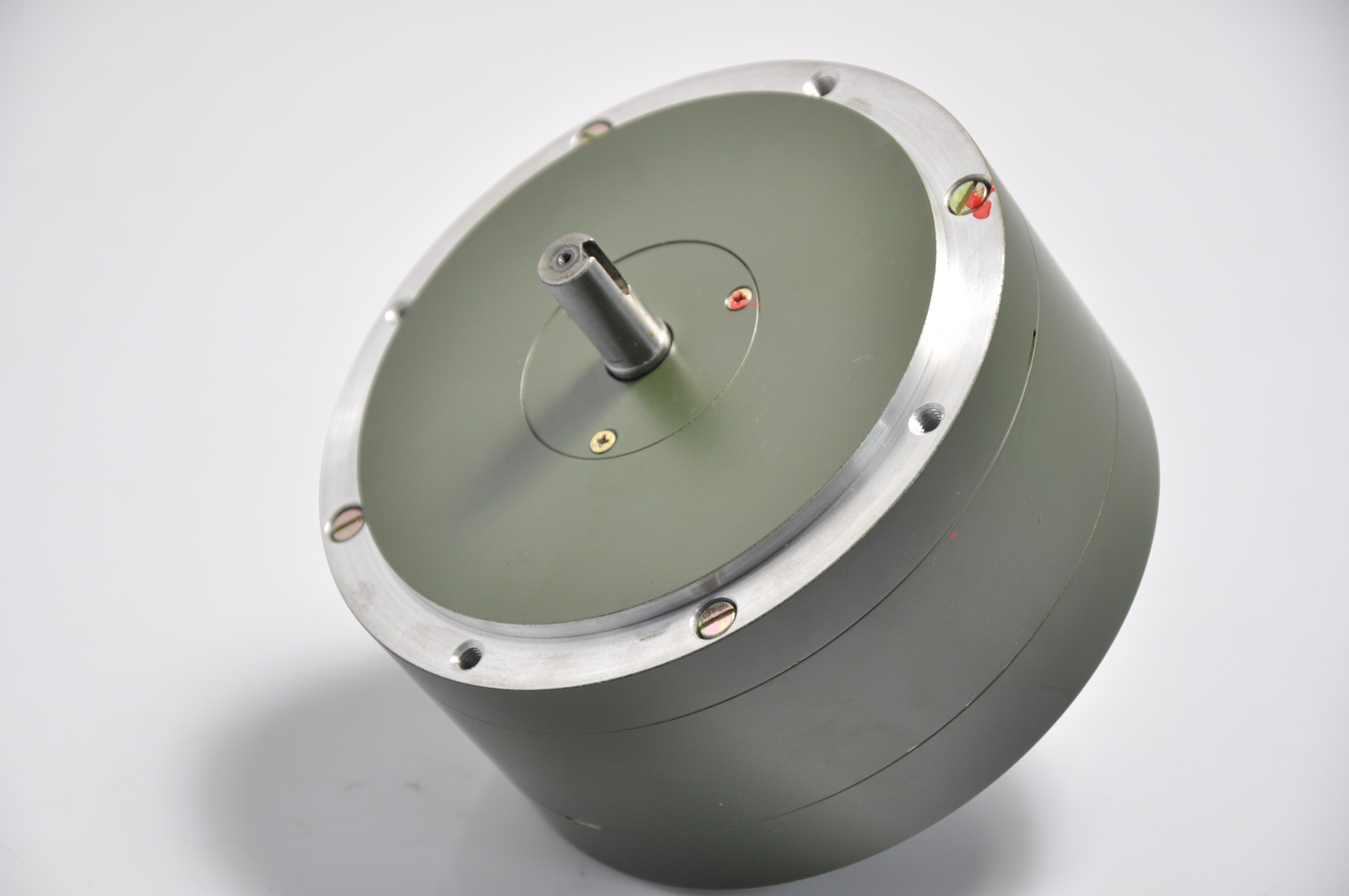 力矩電機(jī)的結(jié)構(gòu)是什么原理 力矩電機(jī)的結(jié)構(gòu)是什么原理